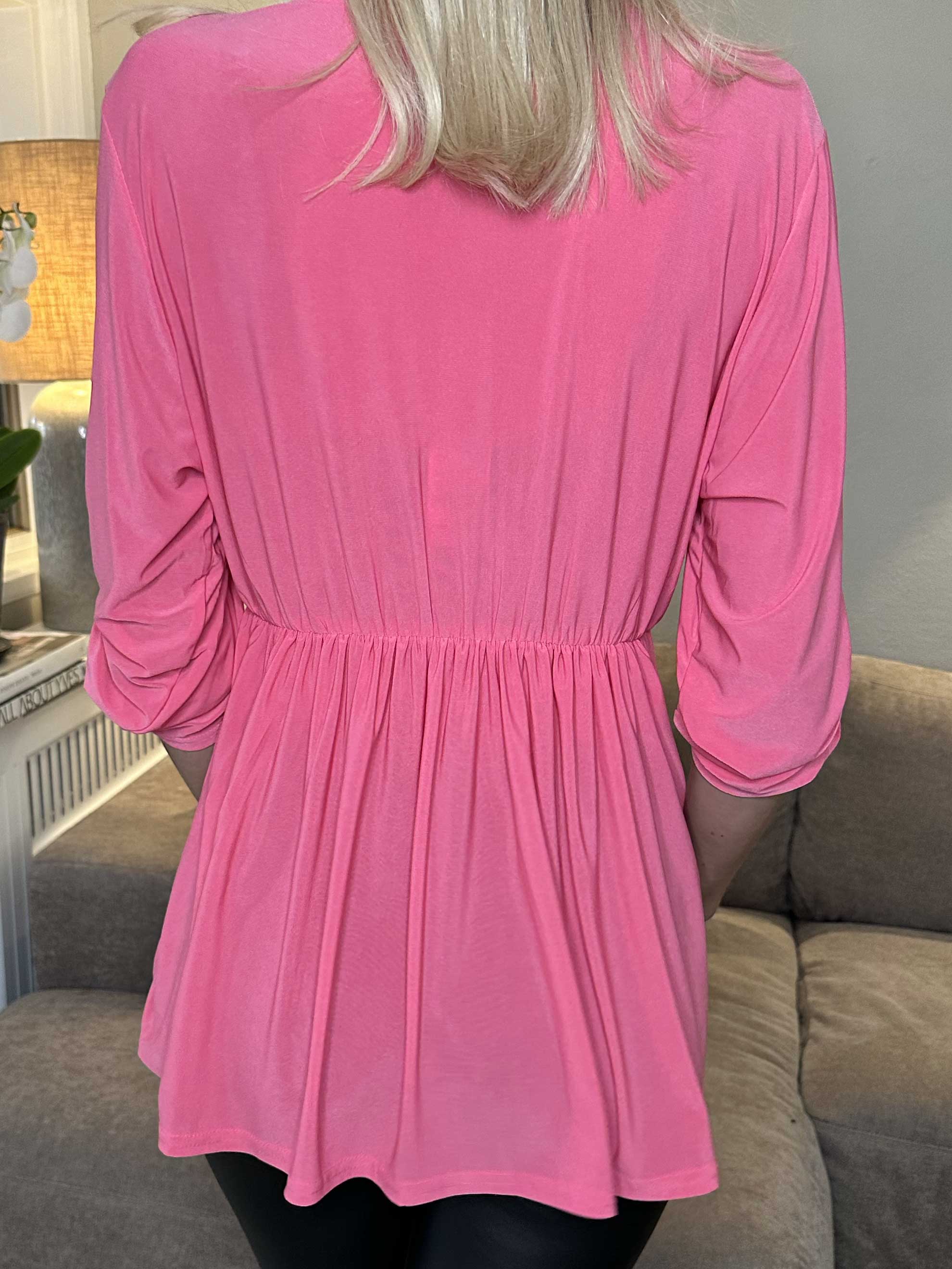 Katja Plain - Elastisk enfärgad tunika med resår i midjan